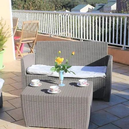 Vila 180° C De Vue Imprenable Sisco